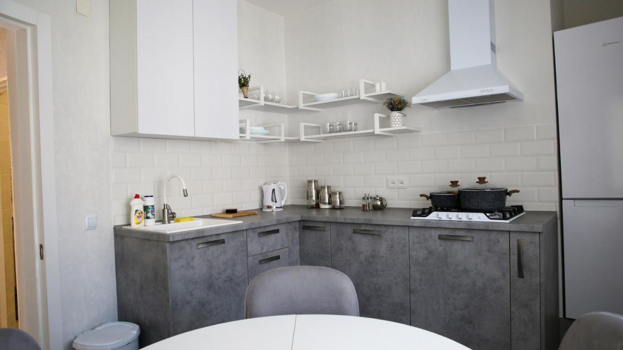 Lalis Apartment Tbilisi Buitenkant foto
